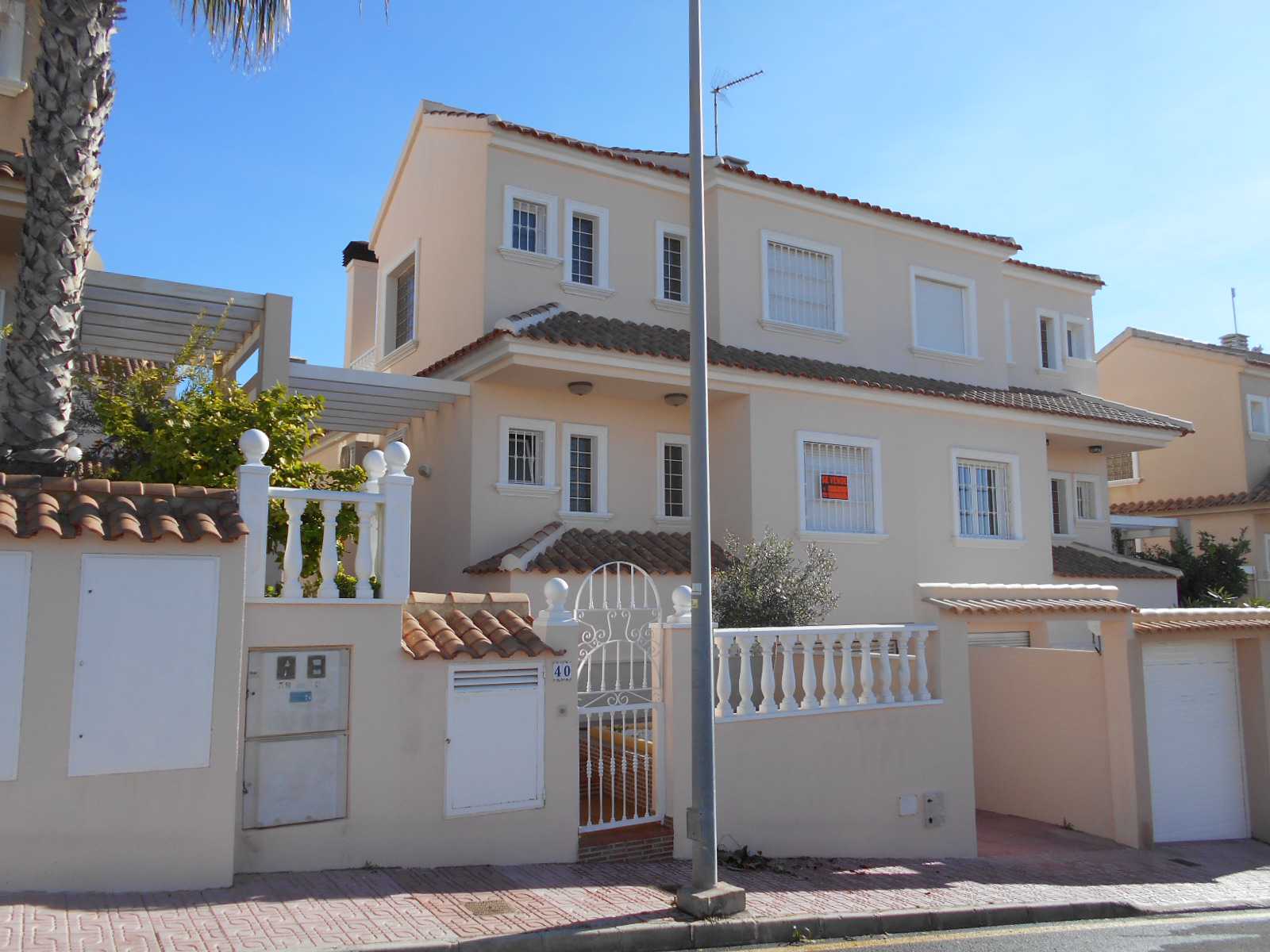 Villa for rent/sale in Torre del Moro