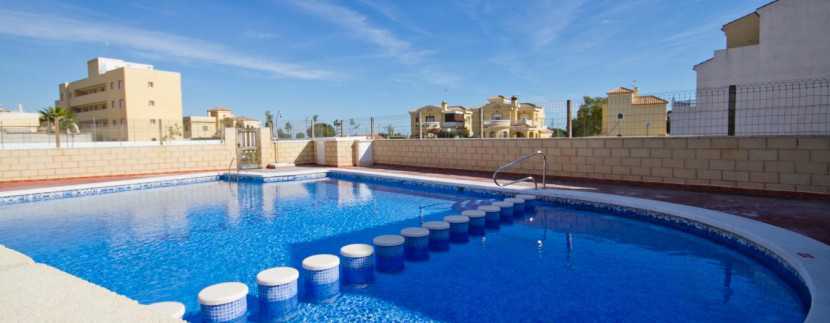 VP_032_piscina