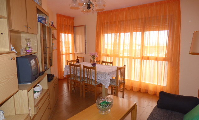 p1000636